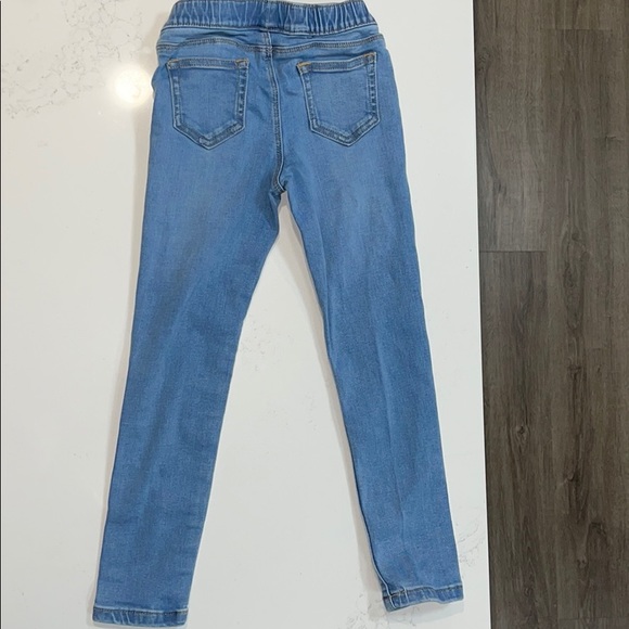 Denim - Picture 3 of 4